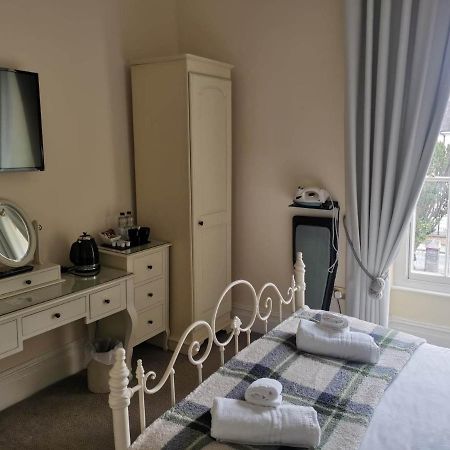 Llety Teifi Guest House Cardigan Eksteriør billede