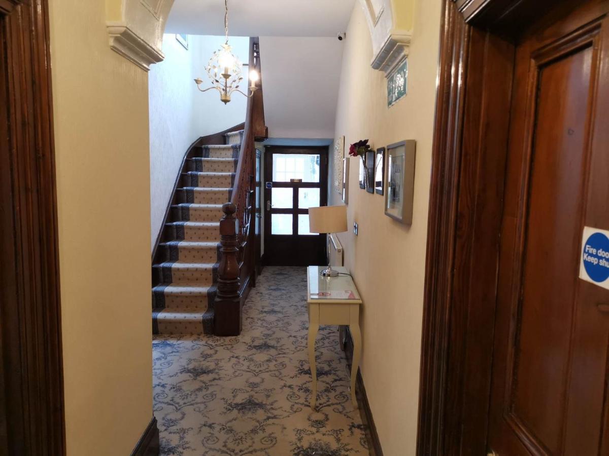 Llety Teifi Guest House Cardigan Eksteriør billede
