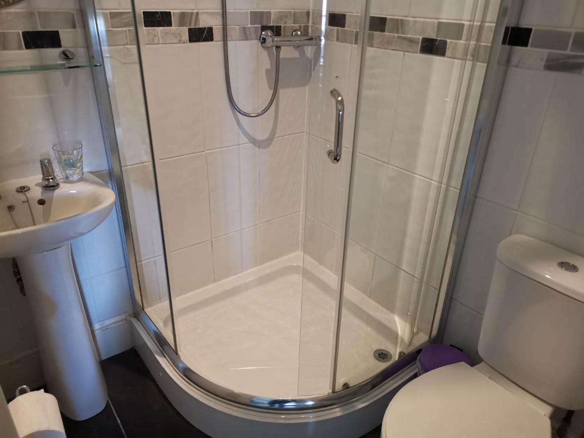 Llety Teifi Guest House Cardigan Eksteriør billede