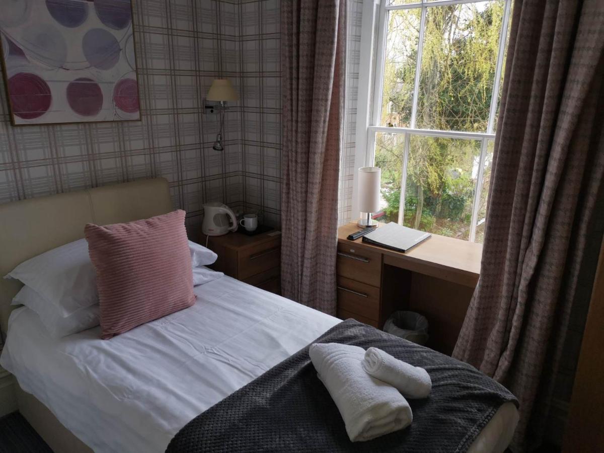 Llety Teifi Guest House Cardigan Eksteriør billede