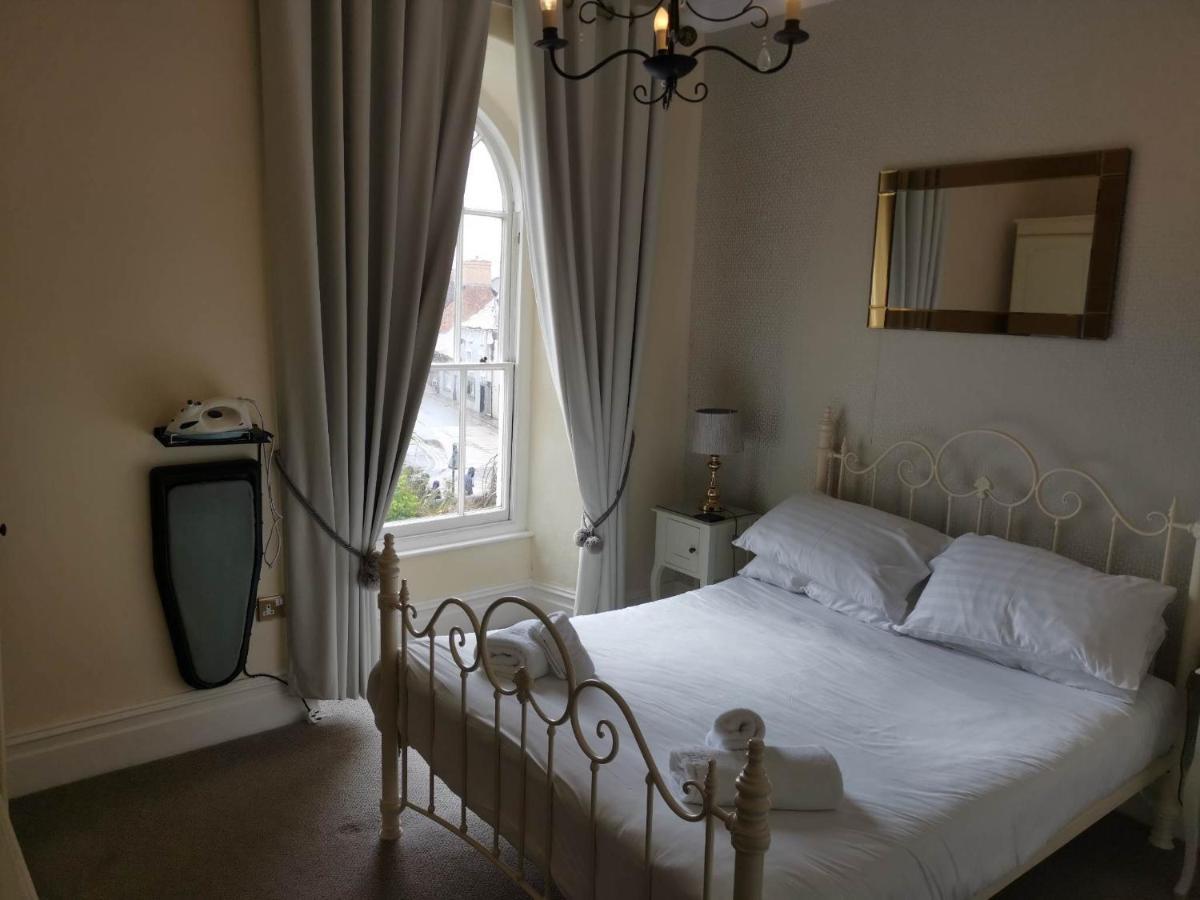 Llety Teifi Guest House Cardigan Eksteriør billede