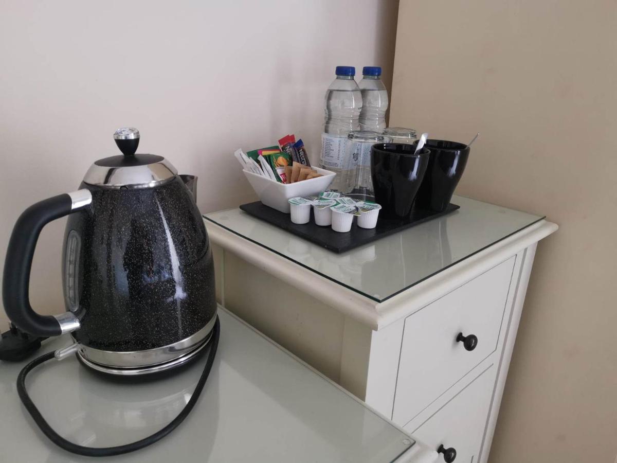Llety Teifi Guest House Cardigan Eksteriør billede