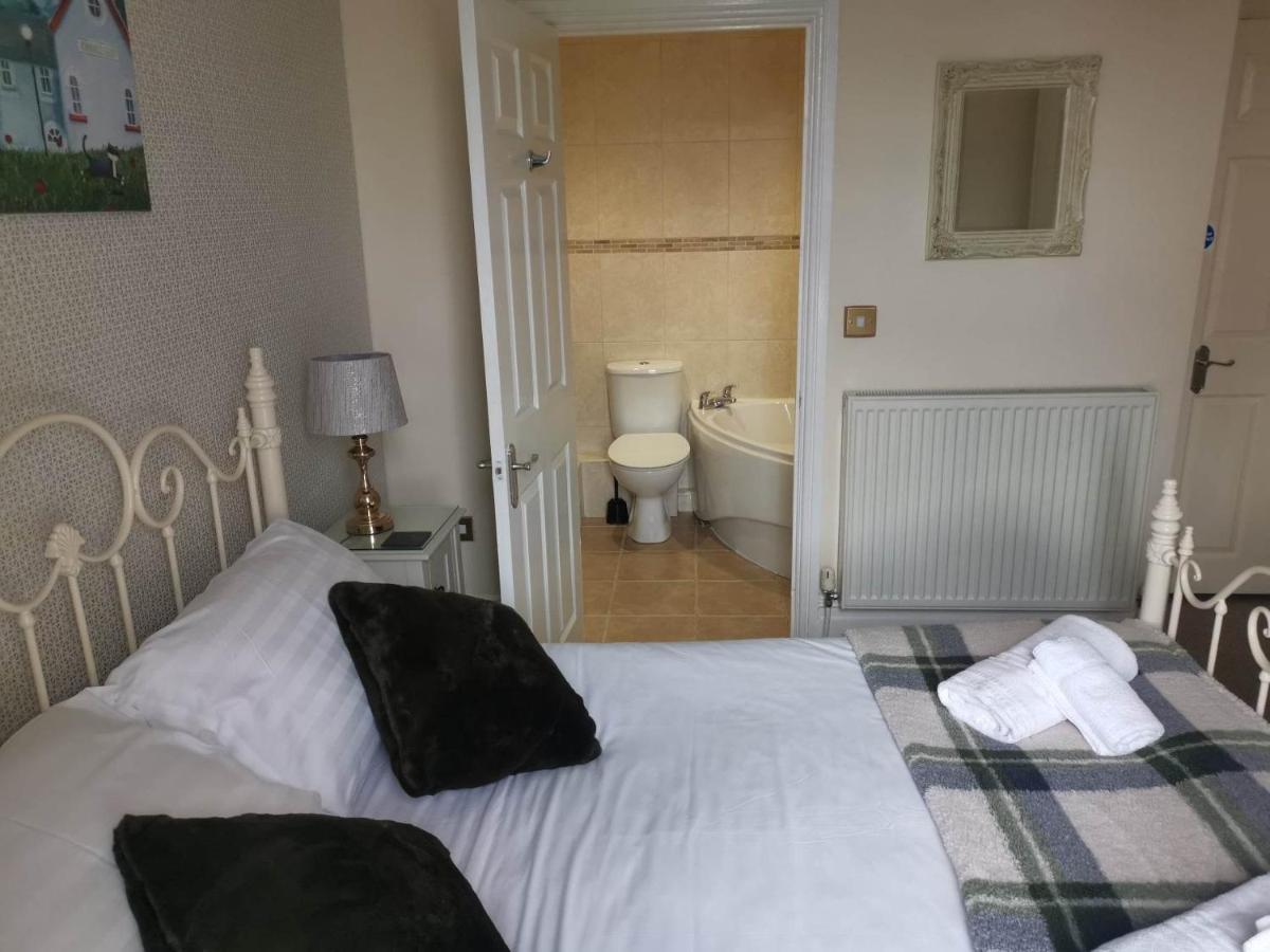 Llety Teifi Guest House Cardigan Eksteriør billede